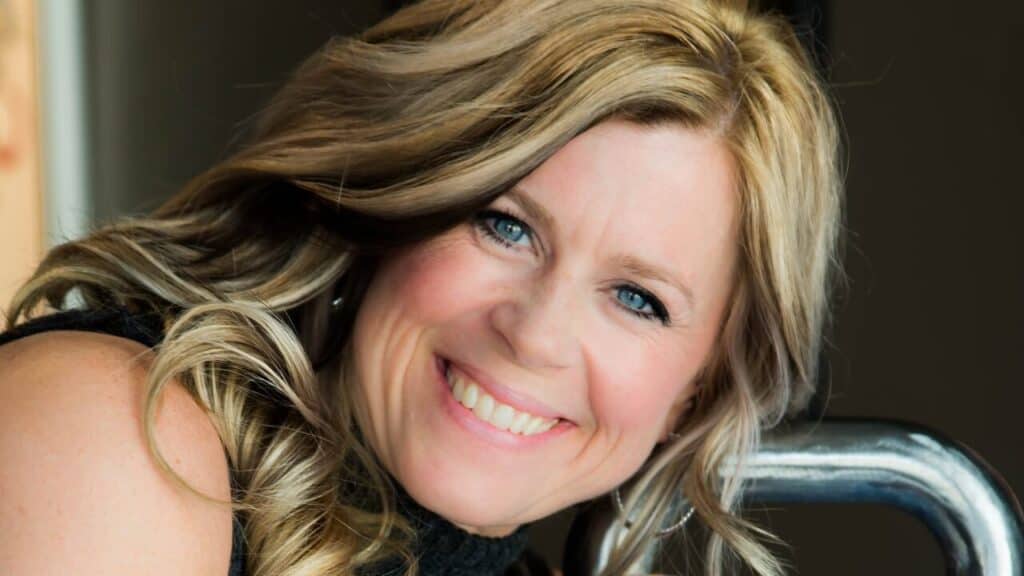 Jodi-Barrett-Kettlebell-Kickboxing