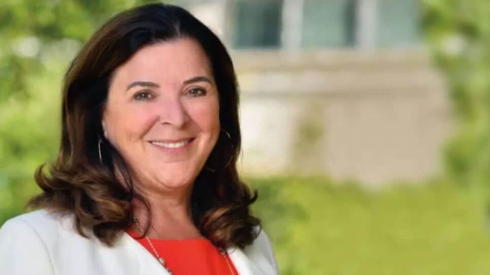 Vianne Timmons University of Regina