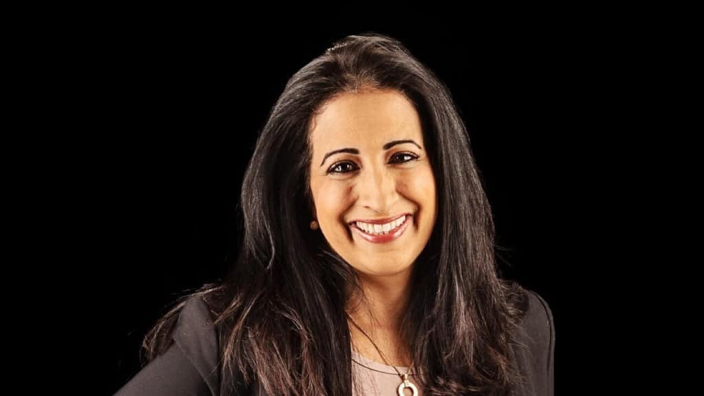 Dr. Renatta Varma, Vitreo-Retinal Surgeon